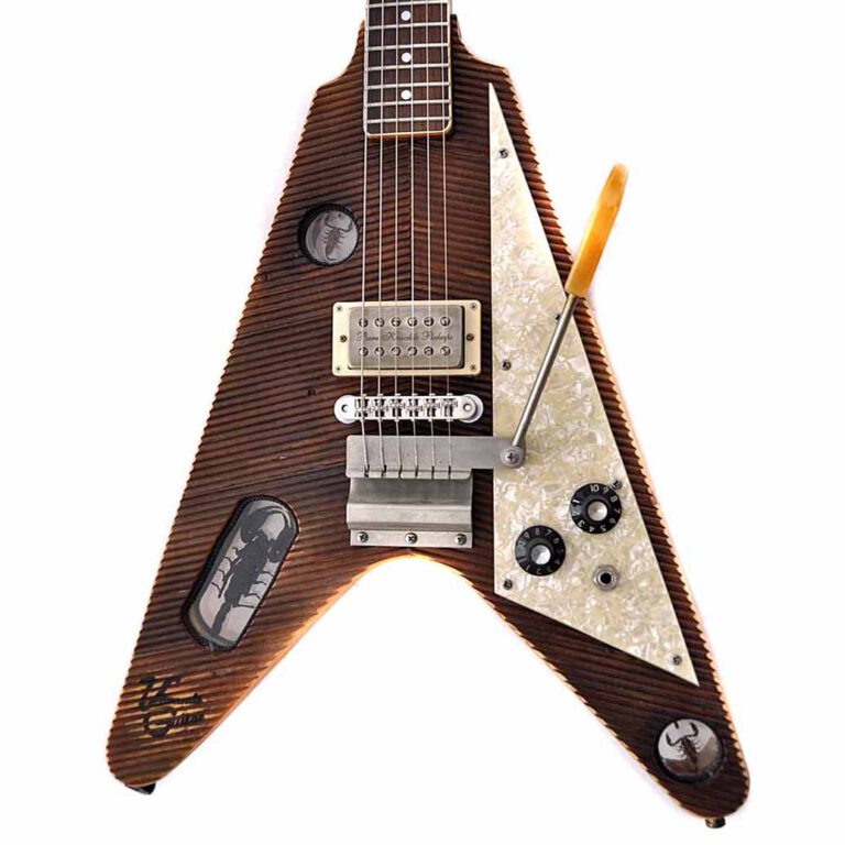 Scorpions Flying V