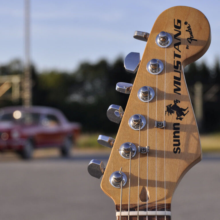 Veranda guitars Sally Headstock