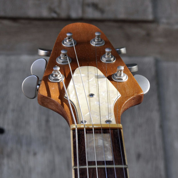 Veranda Guitar Slat Frame Headstock