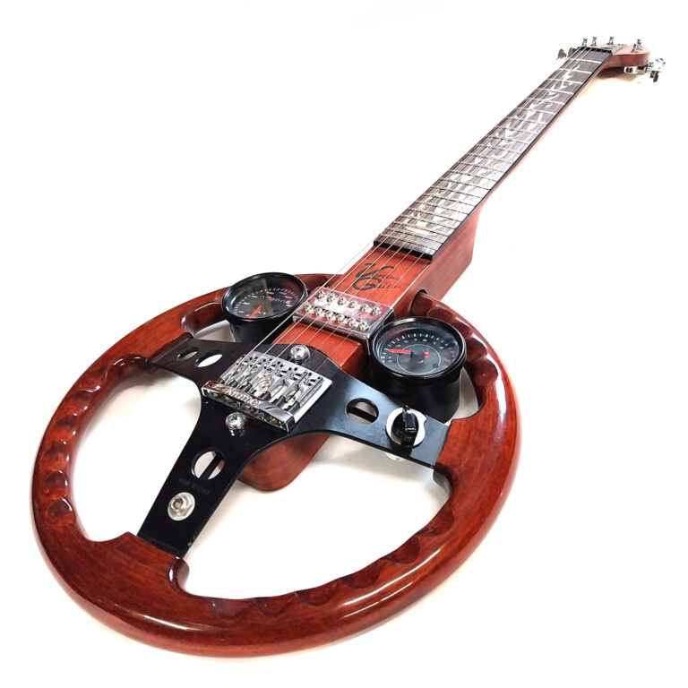 Alfa Lenkrad Gitarre3