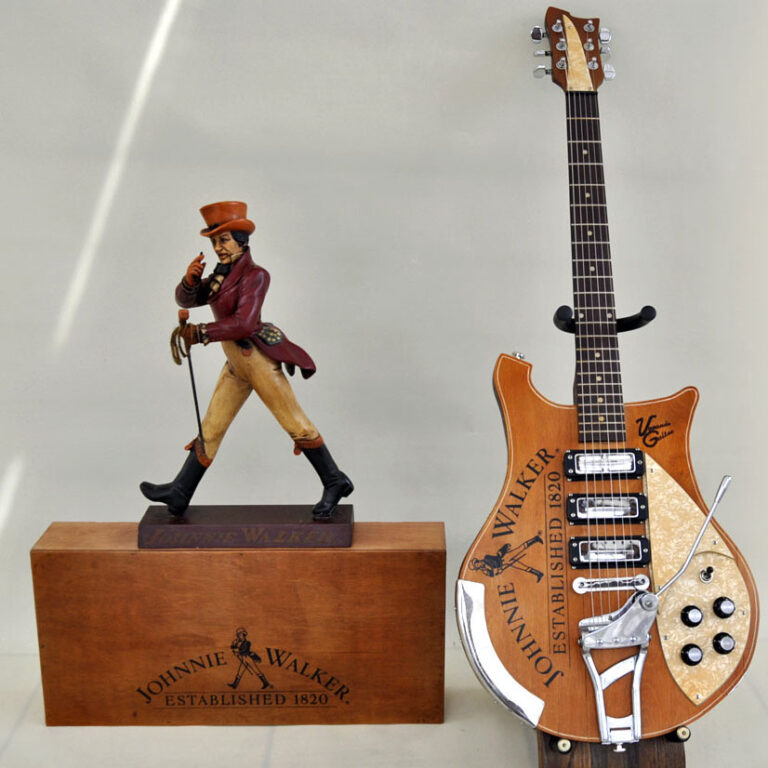 Johnnie Walker Whisky Guitar
