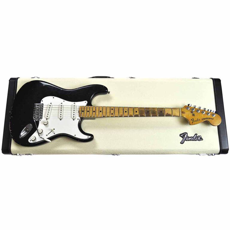 Fender white case