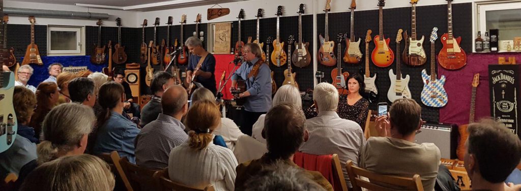 2019  –  Die Veranda-Guitar-Gallery entsteht!