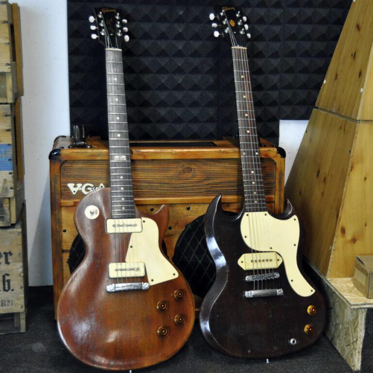Gibson Guitars