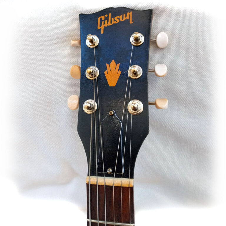 Gibson SG Headstock