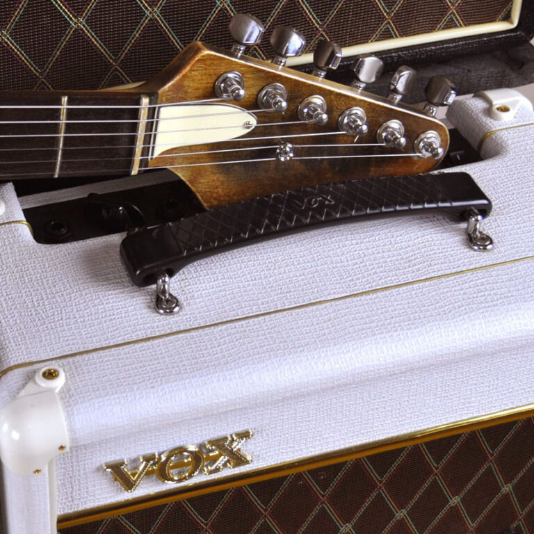 VOX Brian May Headstock