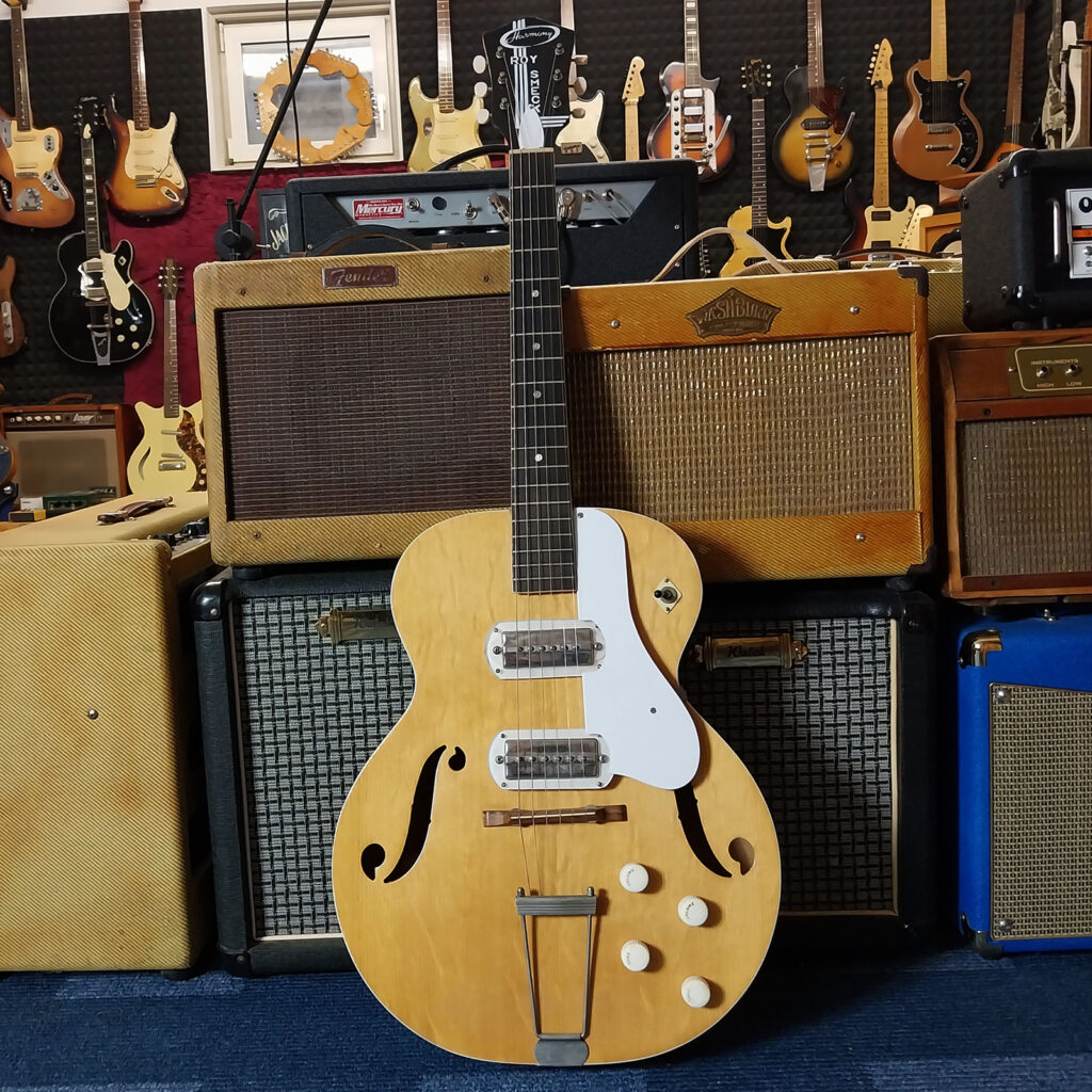 GuitAmerica - 1959 Harmony Roy Smeck